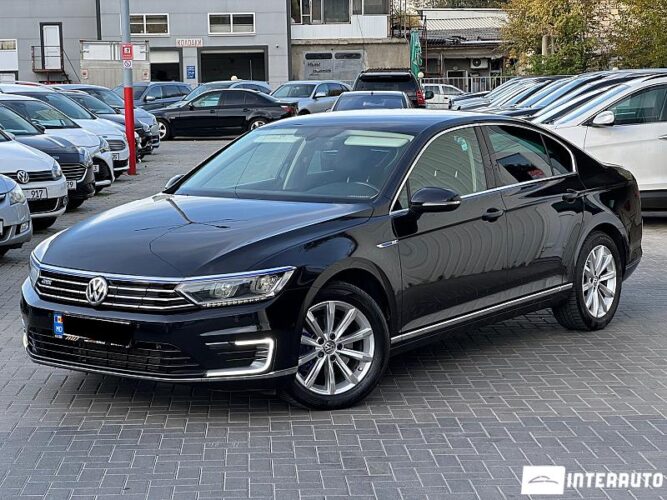 Volkswagen Passat GTE 2016 doar la InterAuto