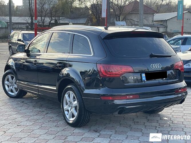 audi Q7 2011