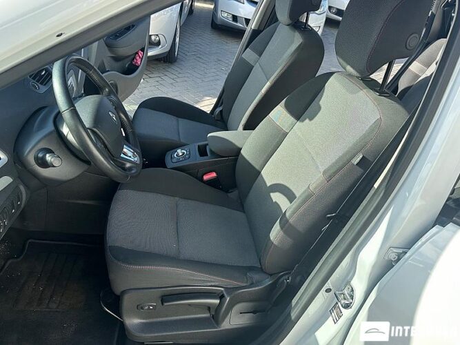 renault Grand Scenic 2013