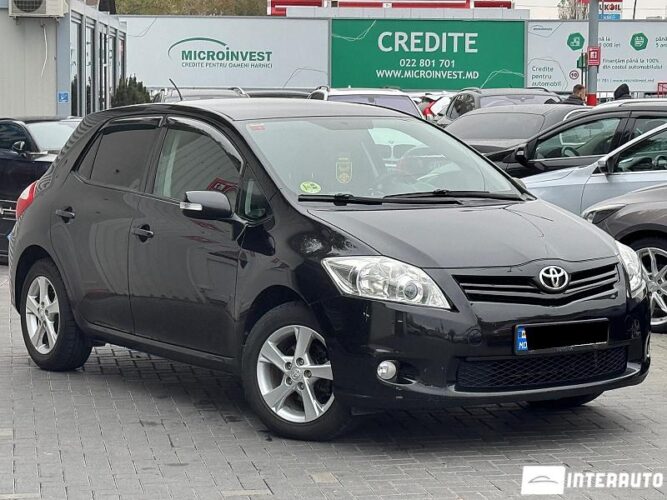 toyota Auris 2010