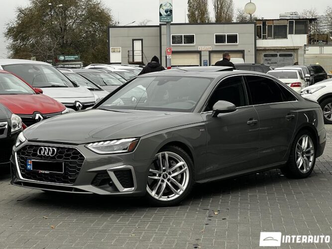 Audi A4 2022 doar la InterAuto