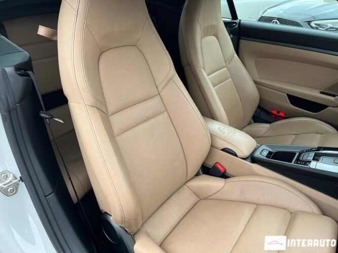 porsche 911 Carrera 2020