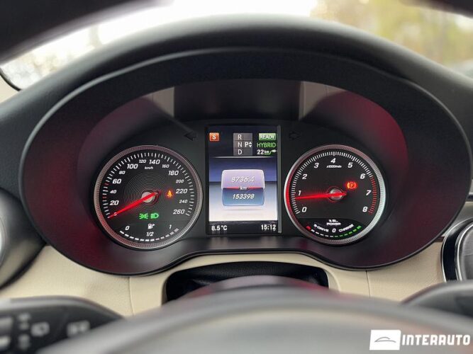 Mercedes GLC 350e 44 mercedes GLC 350e 2018