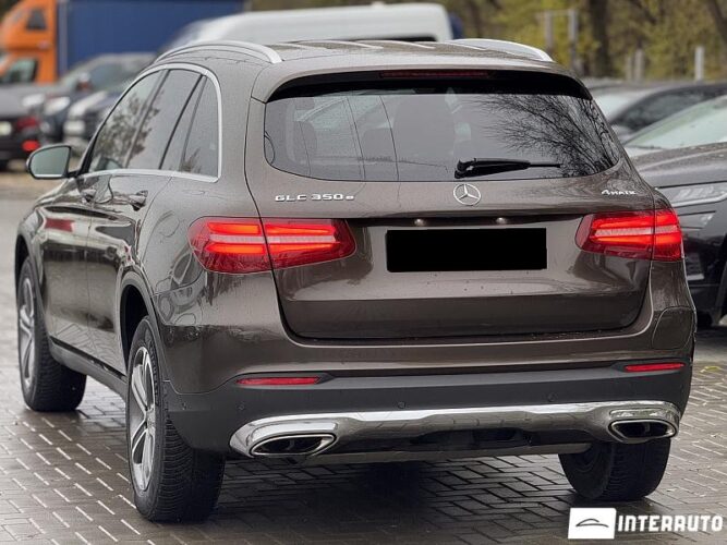 Mercedes GLC 350e 33 mercedes GLC 350e 2018