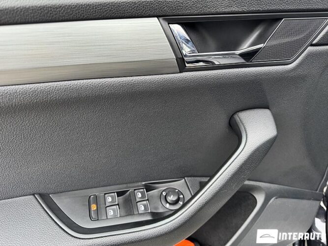 Skoda Superb 46 skoda Superb 2015