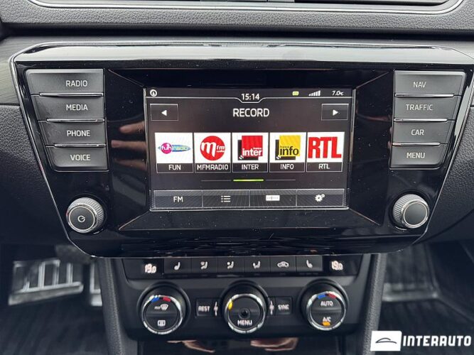 Skoda Superb 54 skoda Superb 2015