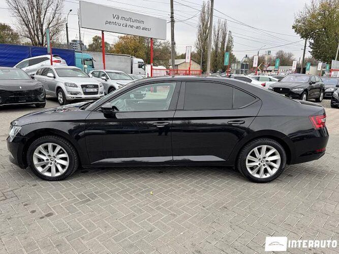 Skoda Superb 44 skoda Superb 2015