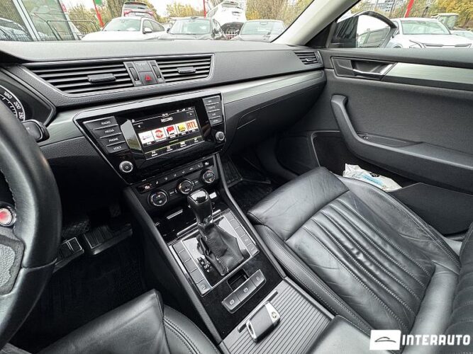 Skoda Superb 57 skoda Superb 2015