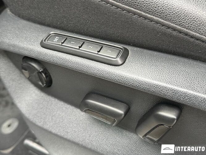 Volkswagen Tiguan 48 volkswagen Tiguan 2020