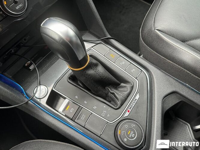 Volkswagen Tiguan 45 volkswagen Tiguan 2020