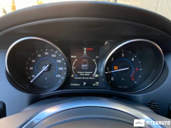 Jaguar F-Pace 44 jaguar F-Pace 2016