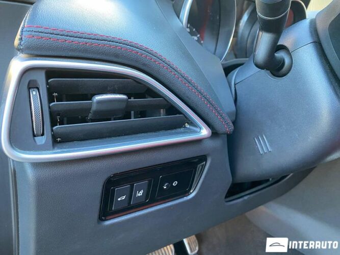 Jaguar F-Pace 49 jaguar F-Pace 2016