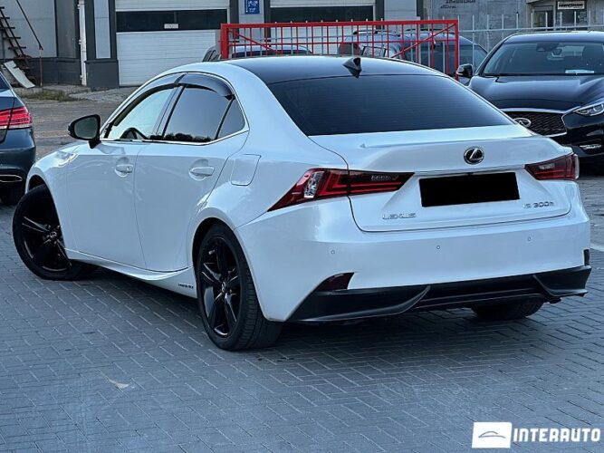 lexus IS 300h 2014
