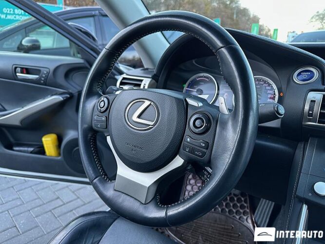 lexus IS 300h 2014