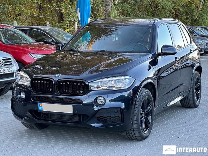 BMW X5 4.0e 2018 doar la InterAuto