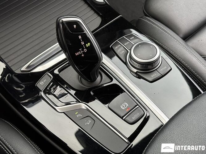 BMW X3 2.0D 44 bmw X3 2.0D 2021