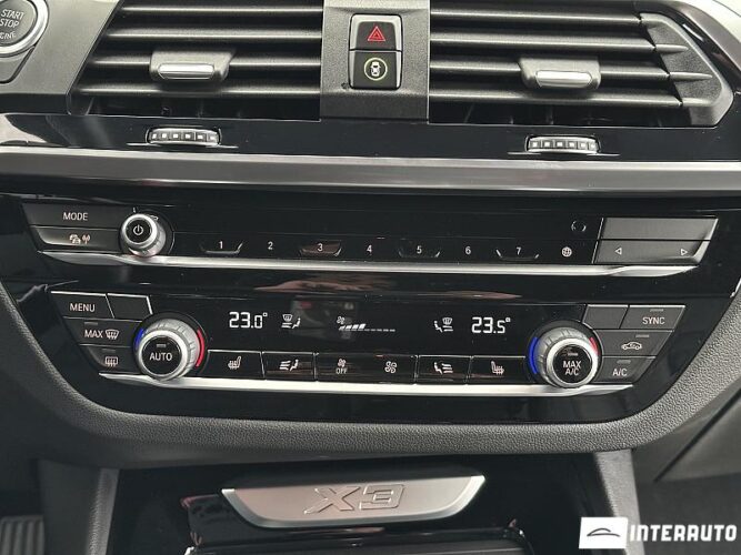 BMW X3 2.0D 43 bmw X3 2.0D 2021