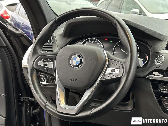 BMW X3 2.0D 39 bmw X3 2.0D 2021