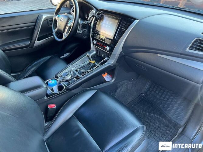 mitsubishi Pajero Sport 2021