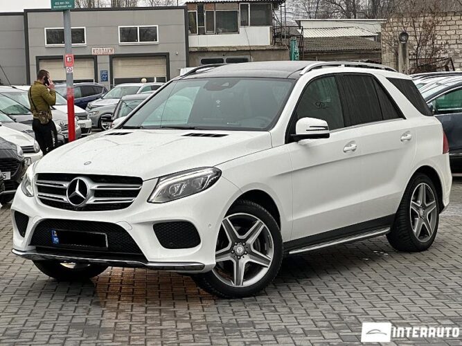 Mercedes GLE 250 2016 doar la InterAuto