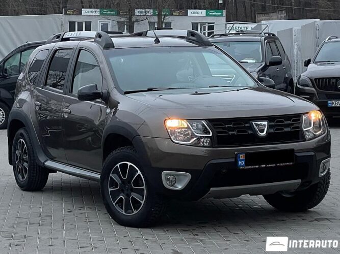 dacia Duster 2017