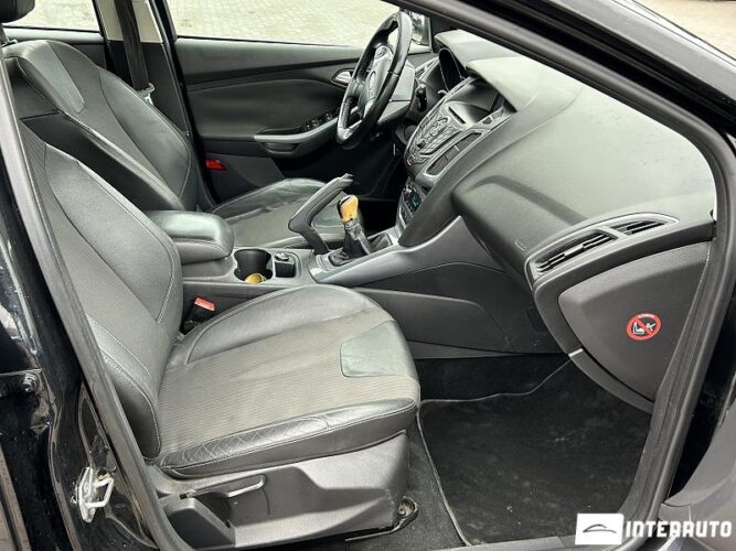 Ford Focus 42 ford Focus 2012