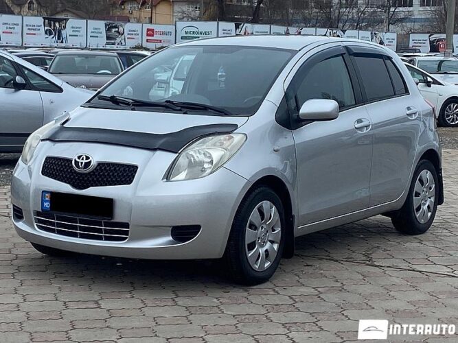Toyota Yaris 2009 doar la InterAuto