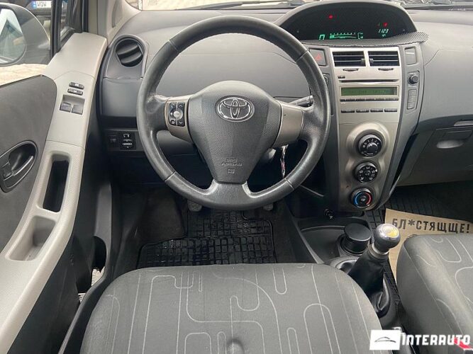 toyota Yaris 2009