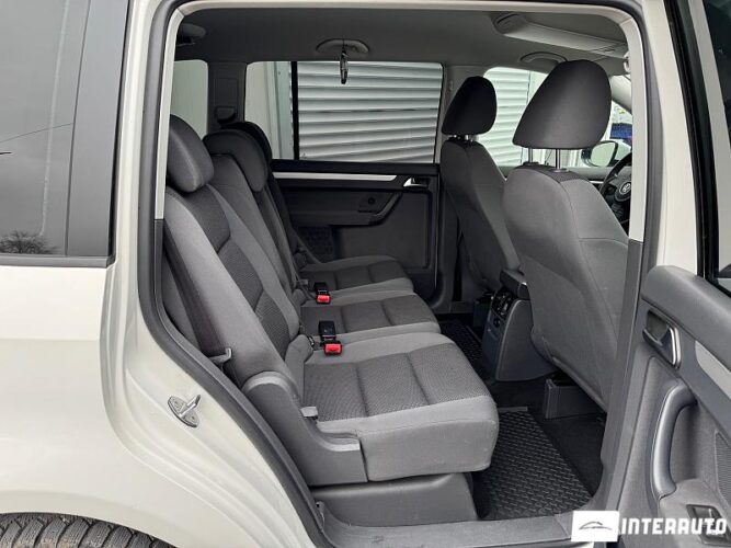 volkswagen Touran 2012