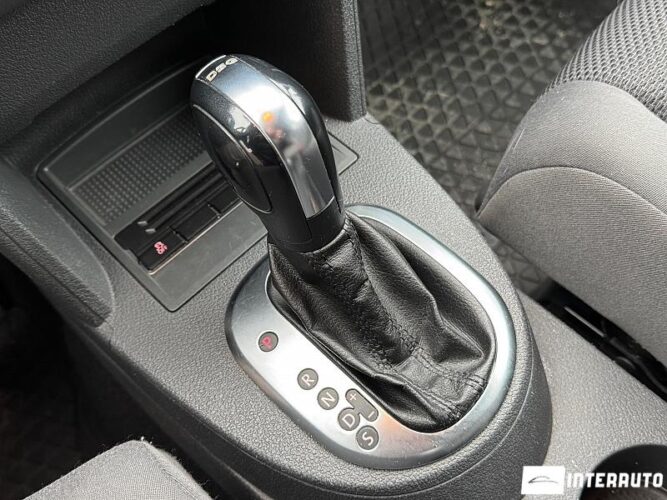 volkswagen Touran 2012