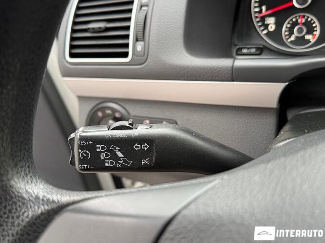 volkswagen Touran 2012