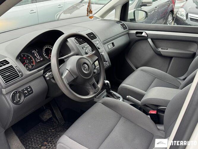 volkswagen Touran 2012