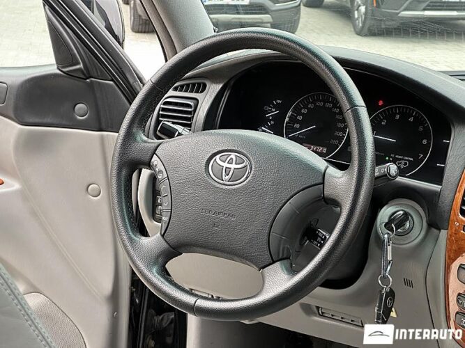 toyota Land Cruiser 2005