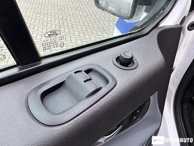 Ford Transit 32 ford Transit 2015