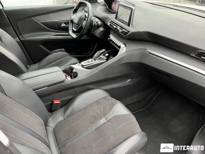 Peugeot 5008 37 peugeot 5008 2020