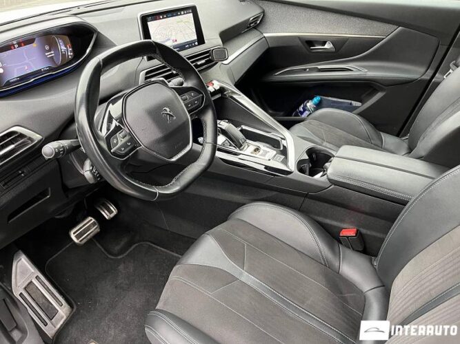 Peugeot 5008 36 peugeot 5008 2020