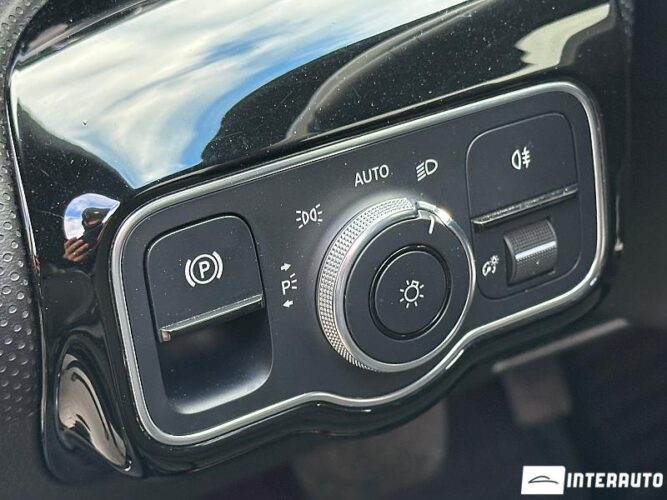 mercedes CLA 180d 2020