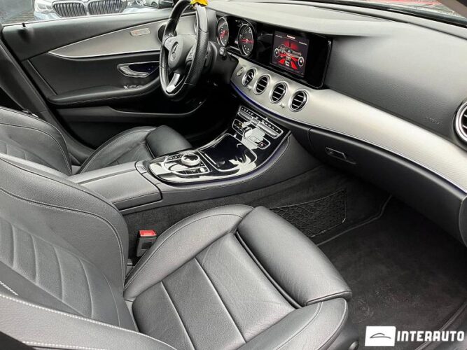 Mercedes E 220 37 mercedes E 220 2017