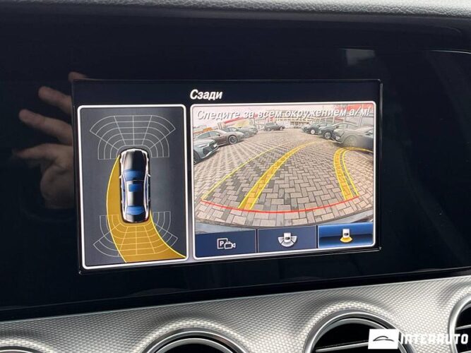 Mercedes E 220 44 mercedes E 220 2017