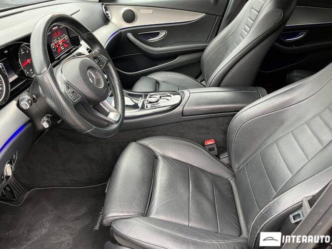 Mercedes E 220 36 mercedes E 220 2017