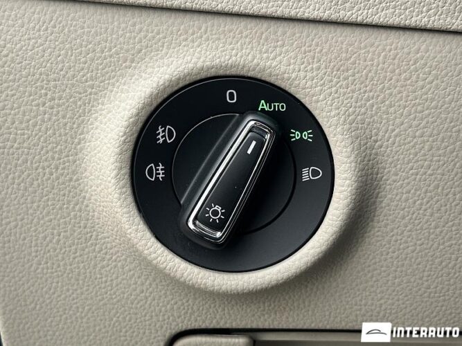 Skoda Superb 57 skoda Superb 2015