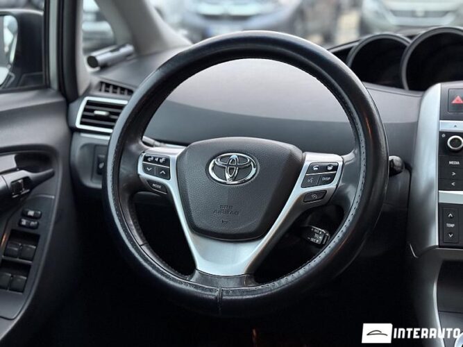 toyota Verso 2013