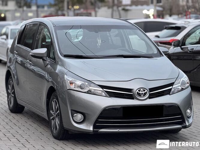 toyota Verso 2013