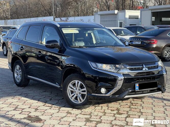 mitsubishi Outlander 2015