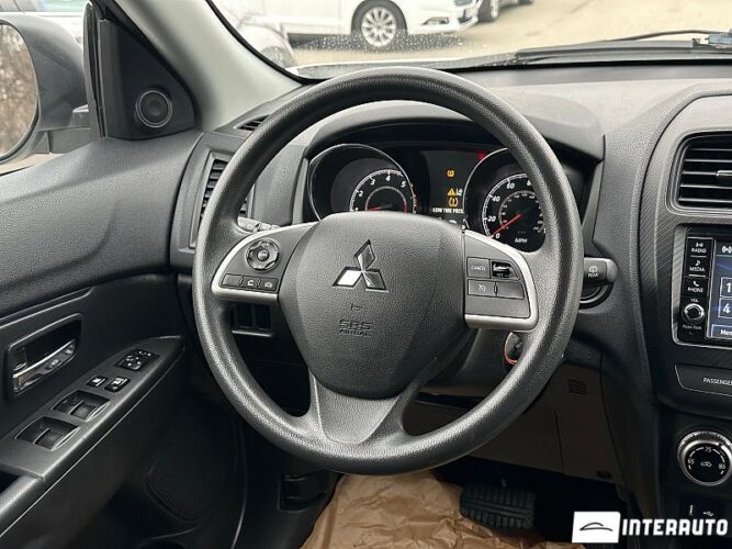 mitsubishi Outlander Sport 2021