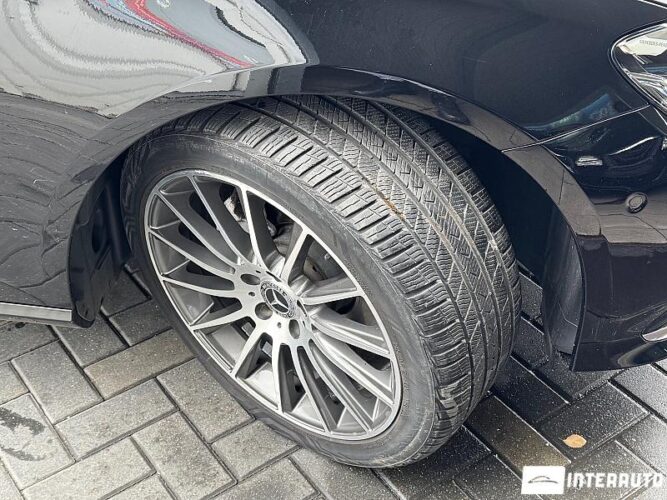 Mercedes E 200 49 mercedes E 200 2021