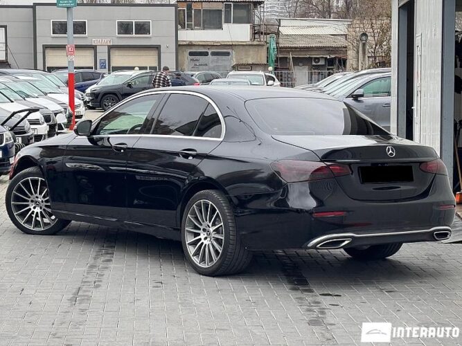 Mercedes E 200 32 mercedes E 200 2021