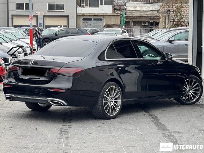 Mercedes E 200 34 mercedes E 200 2021