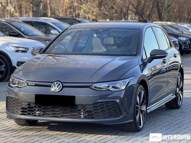 Volkswagen Golf GTE 2020 doar la InterAuto
