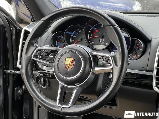 porsche Cayenne 2016